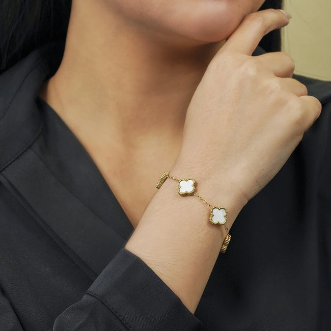 JeenMata White Flower Link Bracelet in Yellow Gold Plated